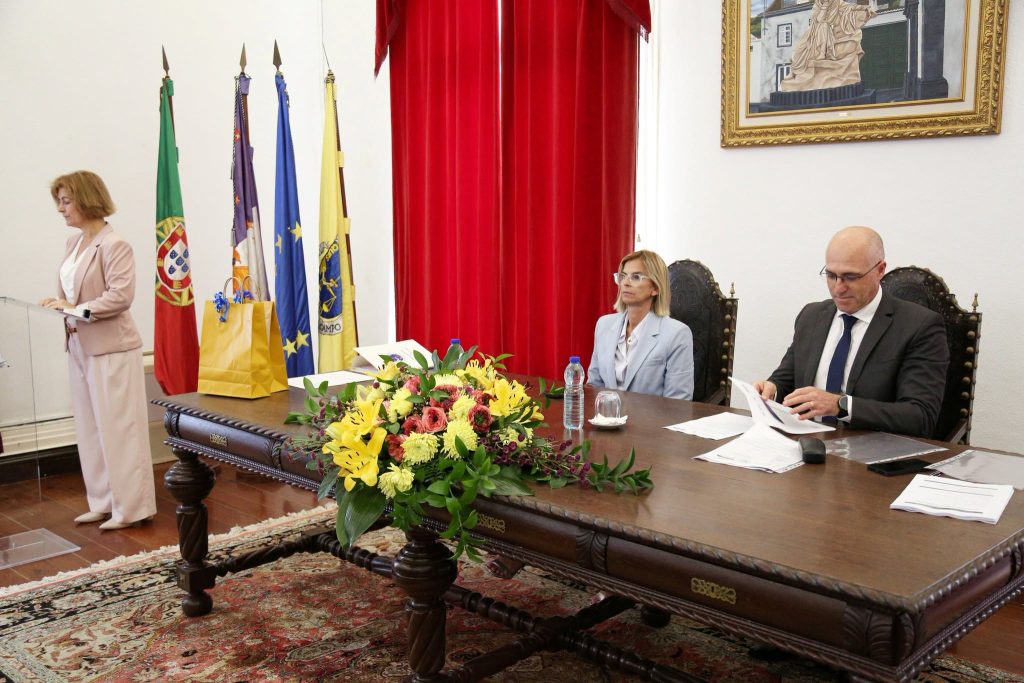 726145446 858829913511872 7920119540294132444 n Prémio Literário Armando Côrtes-Rodrigues distingue jovens escritores de Vila Franca do Campo